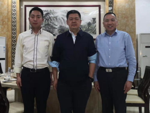 中紀(jì)委國(guó)際合作局郭松江局長(zhǎng)、人民日?qǐng)?bào)社馬海濤副總編親臨新望視察指導(dǎo)